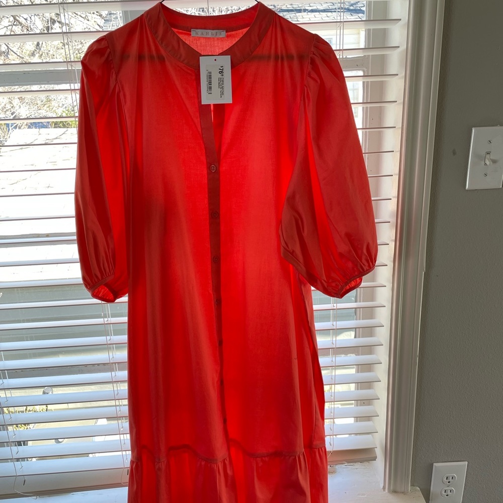 Woman’s luxury dresses and a few jackets! Most with tags